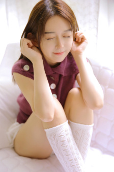 橘奈 子